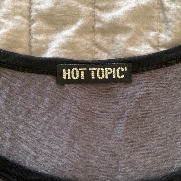 Vintage hot topic top S - Picture 3 of 6